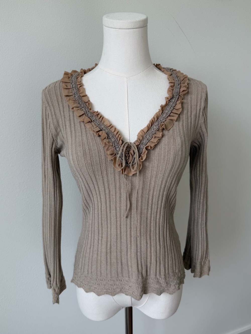 White House Black Market Beige Ribbed Long Sleeve Tee with Ruffle V-Neck